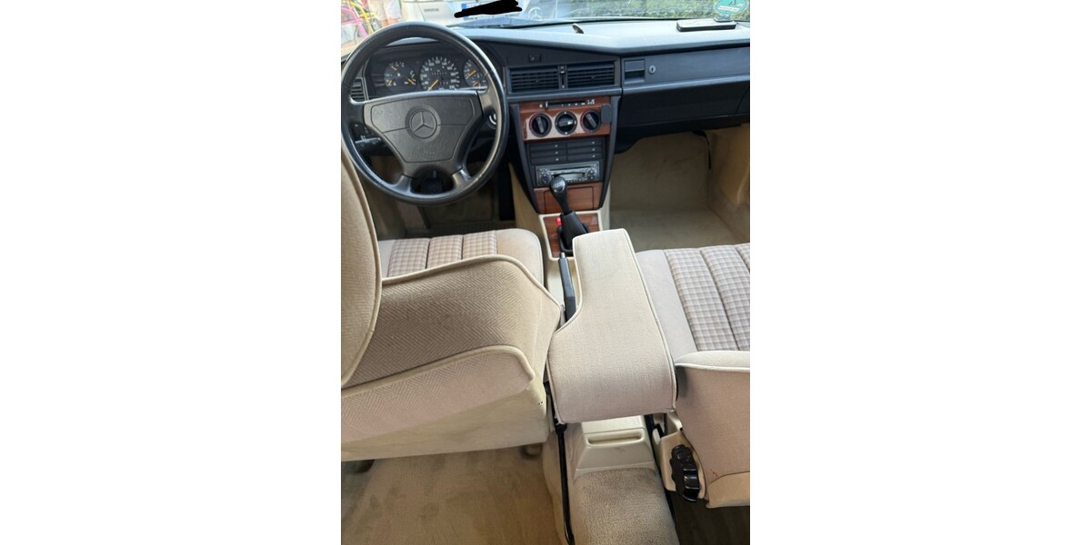 Mercedes-Benz 190 266.122 km 5.000 &euro; Bammental 69245