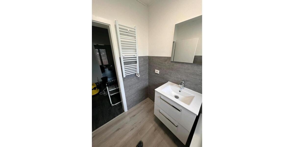 Etagenwohnung Kaiserslautern Bahnheim - 3 Zimmer, 80 m&sup2;, 245.000&euro; | Angebot:27085189