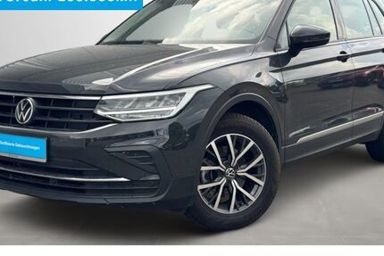 VW Tiguan 32.019 km 22.950 &euro; Zeitz 06712
