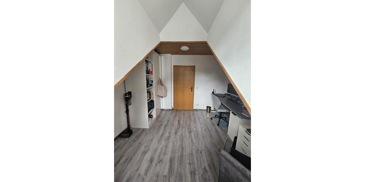 Dachgeschoßwohnung Peißenberg - 3 Zimmer, 79 m&sup2;, 355.000&euro; | Angebot:26876842
