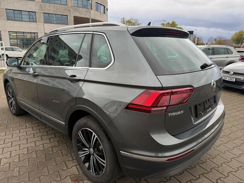 VW Tiguan 2.0 TSI Highline 4Motion 94.211 km 20.890 € Frankfurt 60386