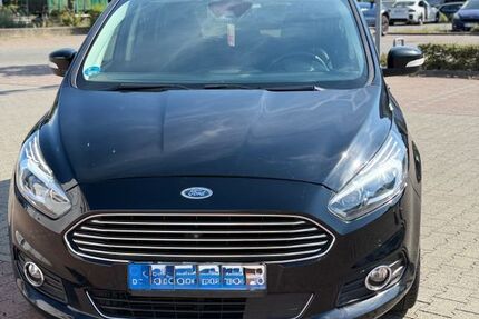 Ford S-Max 186.500 km 11.900 &euro; Mannheim 68239