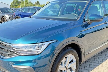 VW Tiguan 28.792 km 24.440 &euro; Nabburg 92507