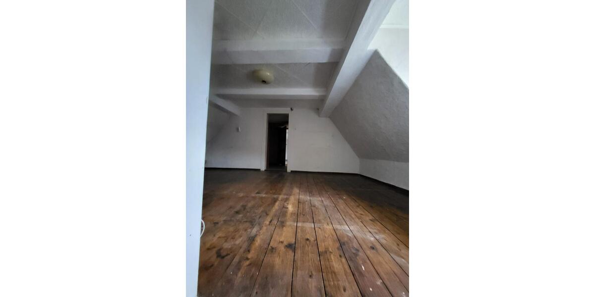 Einfamilienhaus Südharz - 6 Zimmer, 160 m&sup2;, 55.000&euro; | Angebot:26865497