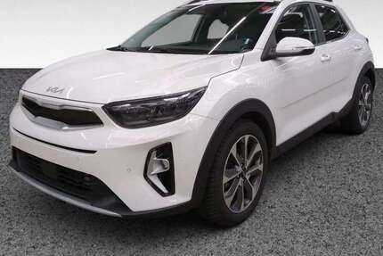 Kia Stonic 16.745 km 20.880 &euro; Bremerhaven 27568