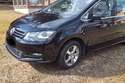 VW Sharan 172.000 km 11.400 &euro; Remtengrün 08626