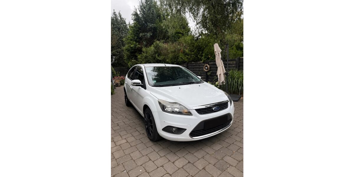 Ford Focus 191.500 km 2.300 &euro; Gummersbach 51643