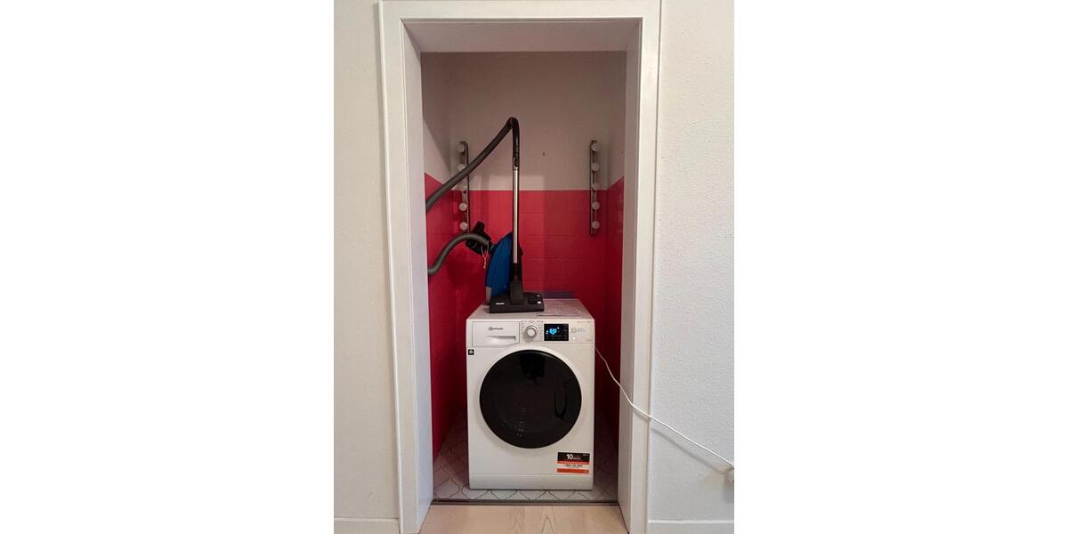 Etagenwohnung Halle - 2 Zimmer, 60 m&sup2;, 600&euro; | Angebot:26313516