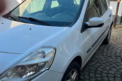 Renault Clio 170.030 km 3.350 &euro; Bergheim 50129