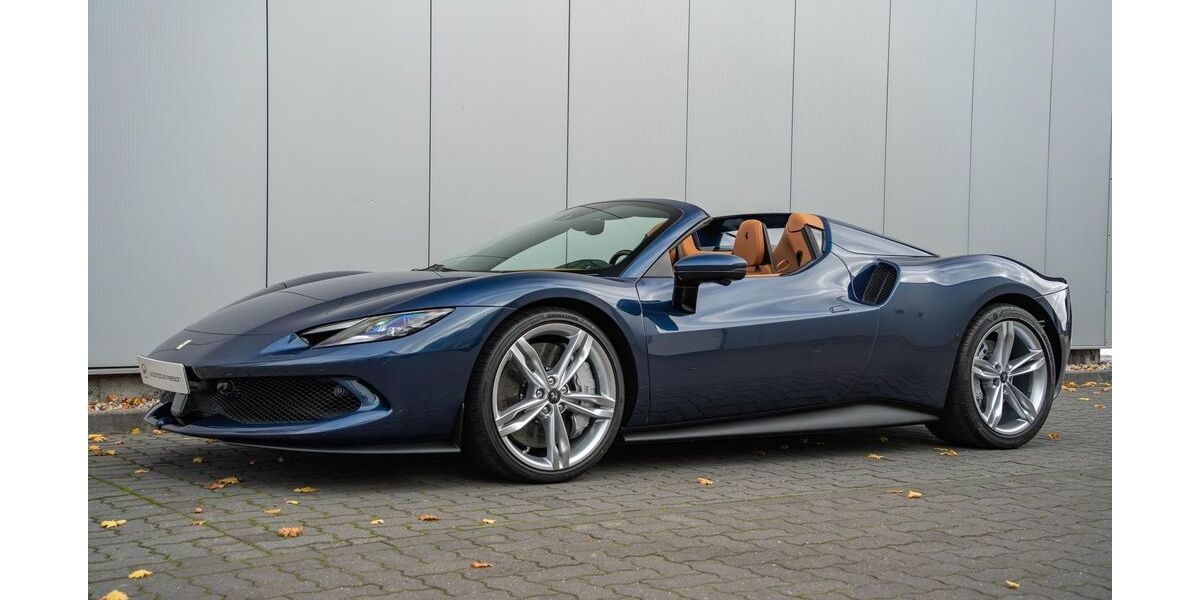 Ferrari 296 GTS 1.921 km 349.890 € Appen 25482