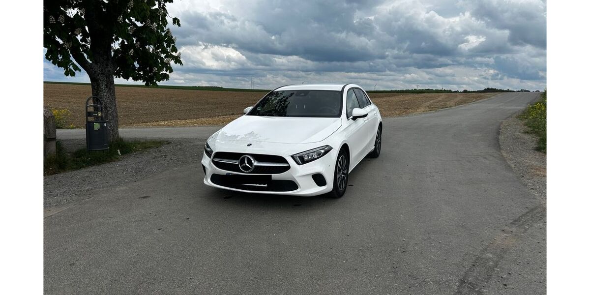 Mercedes-Benz A 180 54.967 km 21.000 &euro; Seckach 74743