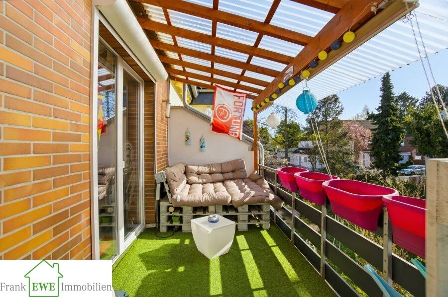 Mehrfamilienhaus, Wohnhaus Düsseldorf Hassels Hassels - 8 Zimmer, 230 m&sup2;, 759.000&euro; | Angebot:26363078