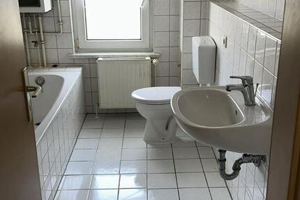 Wohnung Dessau-Roßlau Brambach - 1 Zimmer, 52 m&sup2;, 300&euro; | Angebot:25959132