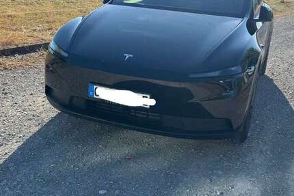 Tesla Model Y 14.300 km 38.200 &euro; Dissen am Teutoburger Wald, Stadt 49201