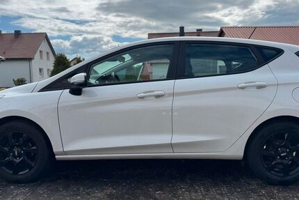 Ford Fiesta 85.000 km 7.000 &euro; Eiterfeld 36132
