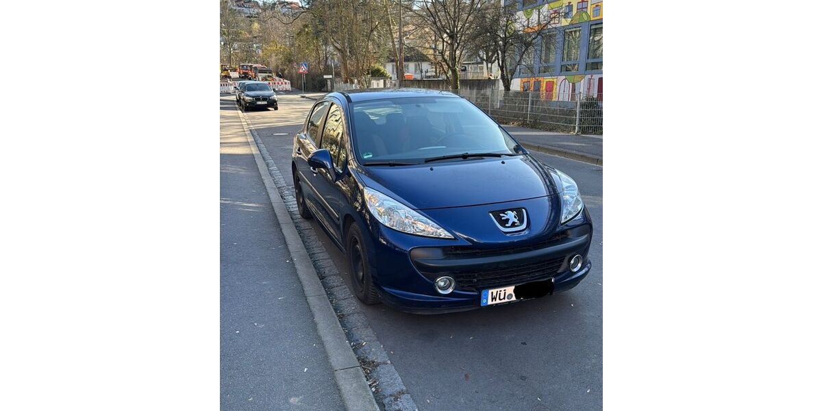 Peugeot 207 201.000 km 1.700 &euro; Würzburg 97082