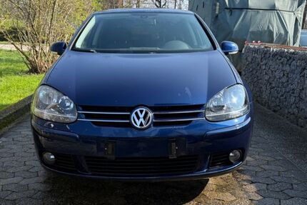 VW Golf 184.500 km 3.200 &euro; Achern 77855