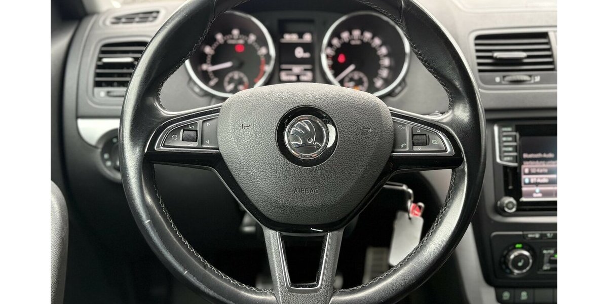 Skoda Yeti 1.4 TSI Ambition SITZHEIZUN/ANHÄNGK./1.HAND 102.196 km 10.900 &euro; Villingen-Schwenningen 78054