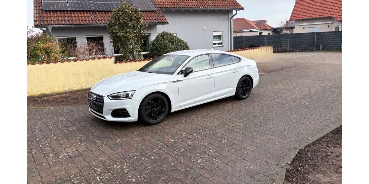 Audi A5 82.000 km 20.900 &euro; Hördt 76771