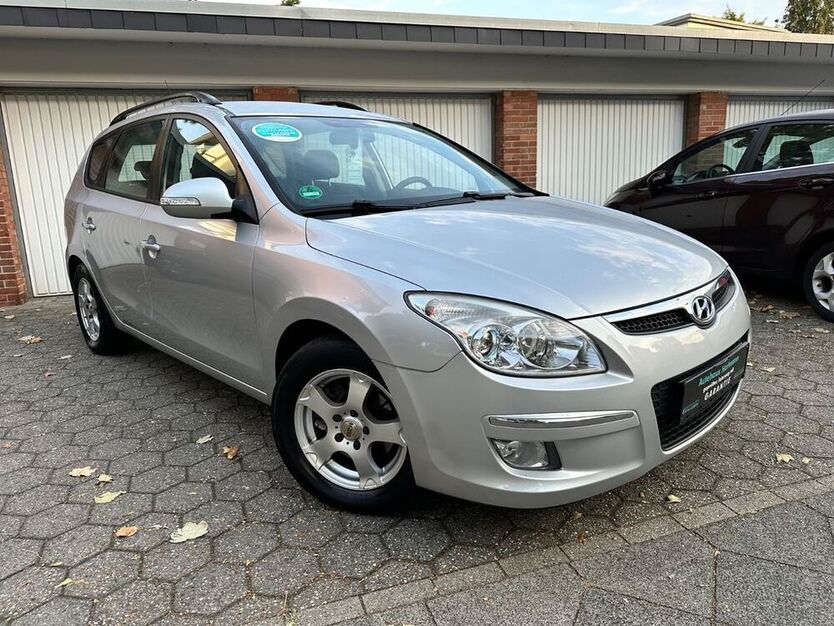 i30