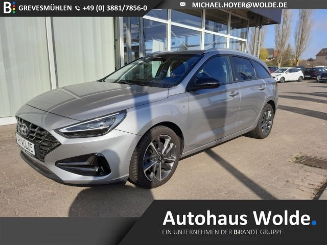 i30