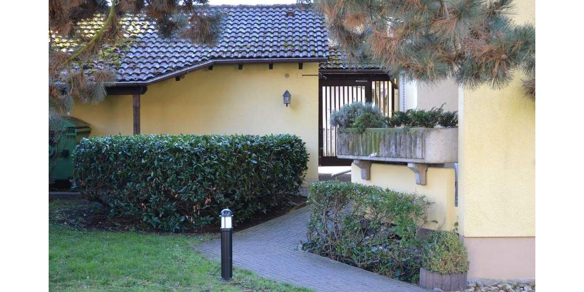 Etagenwohnung Gunzenhausen - 4 Zimmer, 103 m&sup2;, 312.000&euro; | Angebot:25896642