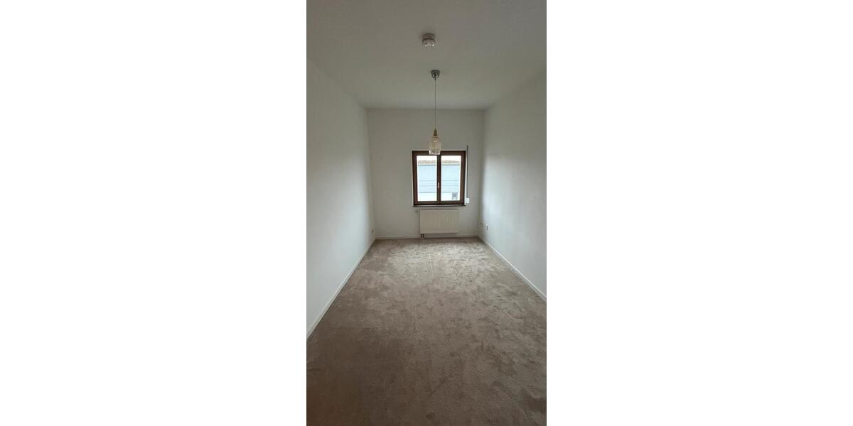 Freistehendes Einfamilien Haus zu vermieten 5 zimmer