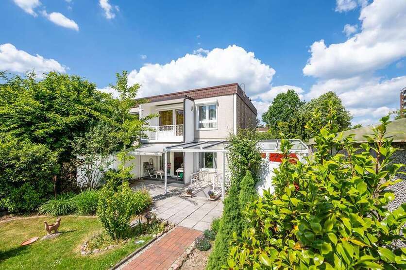 Haus zum Kaufen in Reinbek 410.000 € 92 m²