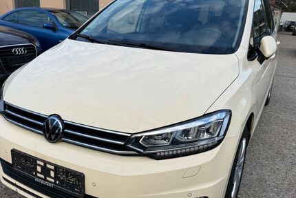 VW Touran 244.000 km 11.990 &euro; Hamburg 22047