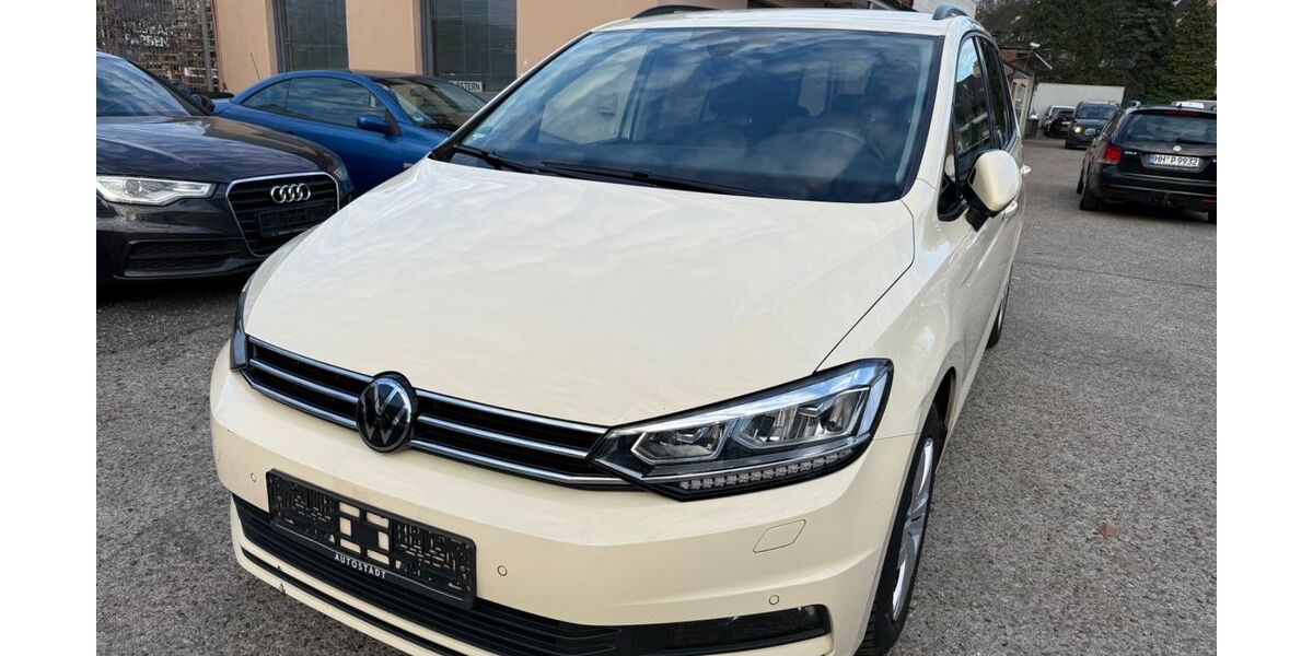 VW Touran 244.000 km 13.900 &euro; Hamburg 22047