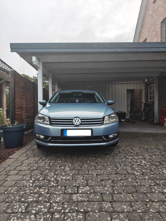 VW Passat Variant 240.000 km 8.888 € Borgstedt 24794