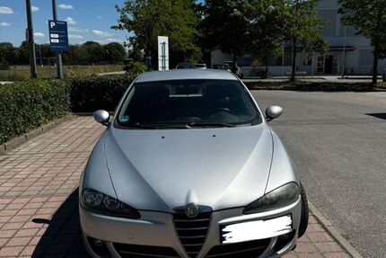 Alfa Romeo 147 137.927 km 700 &euro; Vaterstetten 85591