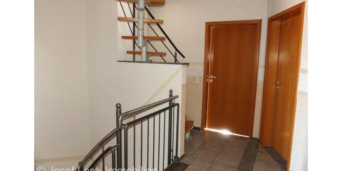 Maisonettenwohnung Hünfeld - 4 Zimmer, 113 m&sup2;, 915&euro; | Angebot:26209846