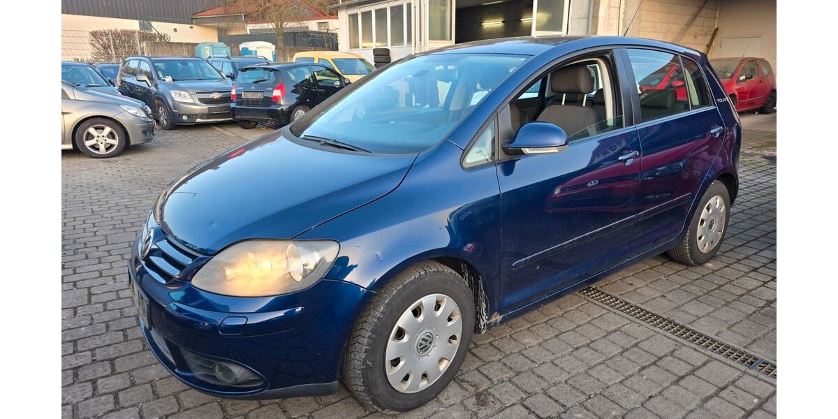 VW Golf 290.000 km 2.100 &euro; Randersacker 97236