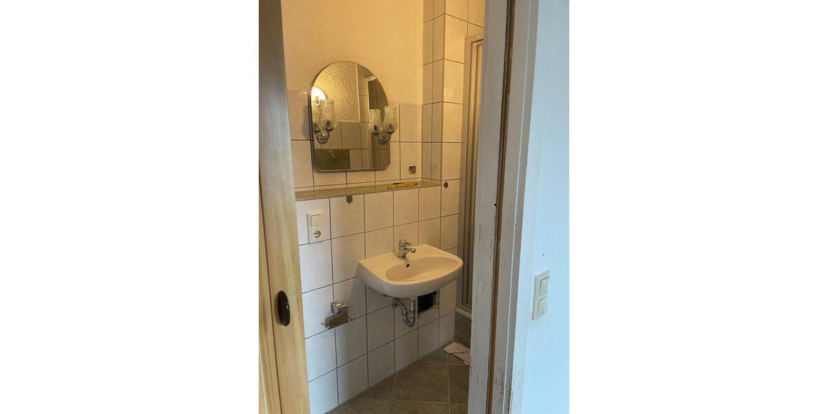Etagenwohnung Weida - 6 Zimmer, 130 m&sup2;, 760&euro; | Angebot:24826876
