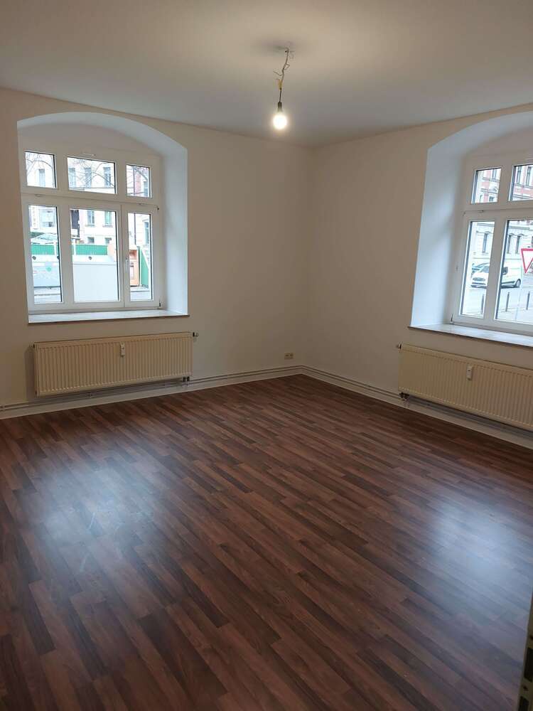 Wohnung zum Mieten in Chemnitz 315 € 58.59 m²