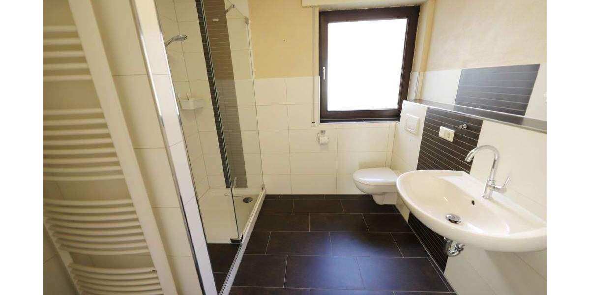 Etagenwohnung Lage - 5 Zimmer, 228.500&euro; | Angebot:25689539