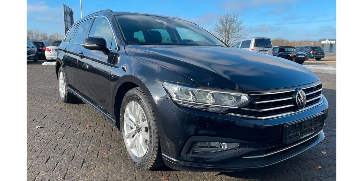 VW Passat Variant 154.479 km 16.999 &euro; Paderborn 33106