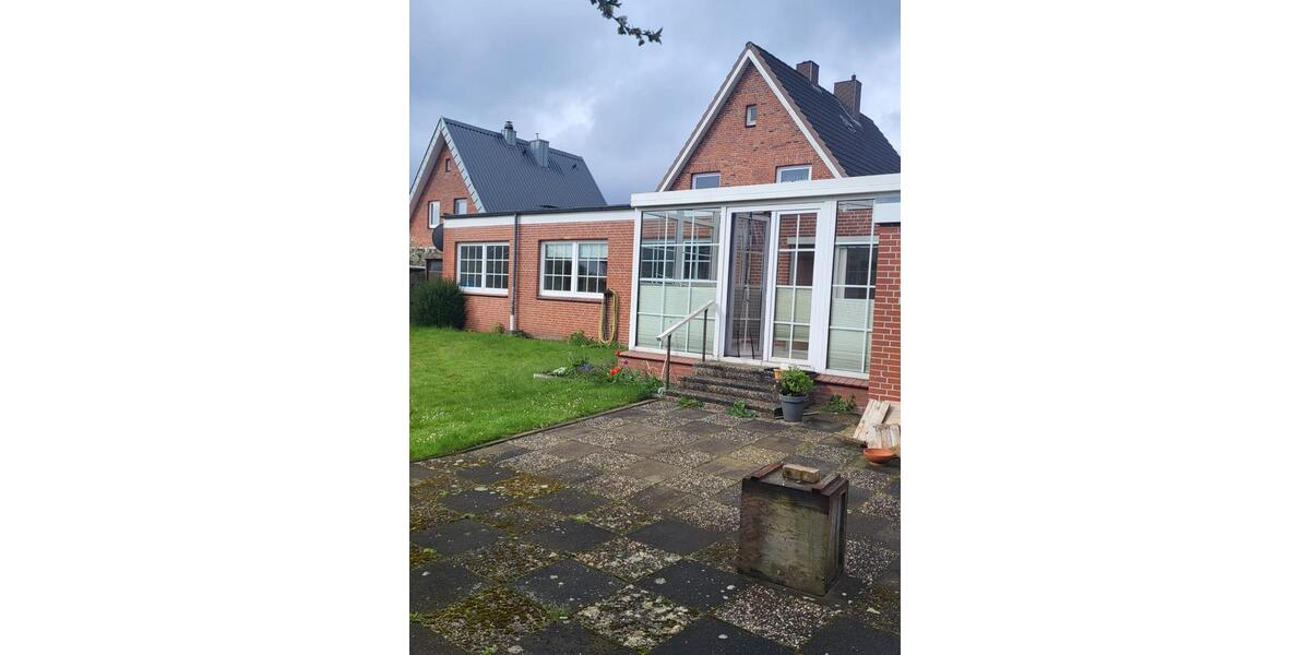 Einfamilienhaus mit Einliegerwohnung zum 01.02.26 zu vermieten 8 zimmer