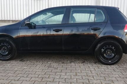VW Golf 165.000 km 4.700 € Esslingen am Neckar 73730