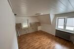 Einfamilienhaus Wolfstein - 8 Zimmer, 180 m&sup2;, 1.050&euro; | Angebot:26356081
