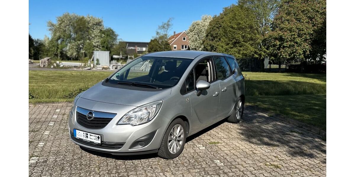 Opel Meriva 31.000 km 8.649 &euro; Ahnsen 31708