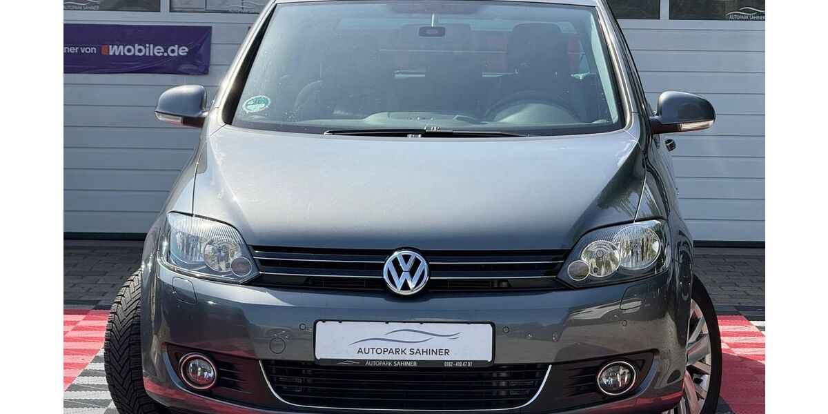 VW Golf 148.555 km 5.649 &euro; VÖHRINGEN (LANDKREIS ROTTWEIL BEI STUTTGART) 72189