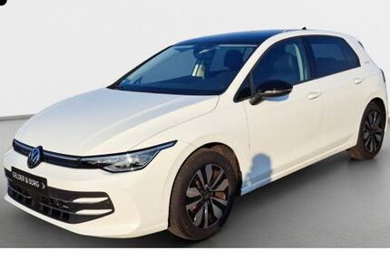 VW Golf 8.253 km 28.490 &euro; Lichtenfels 96215