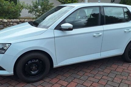 Skoda Fabia 74.000 km 8.890 &euro; Kaltenkirchen 24568