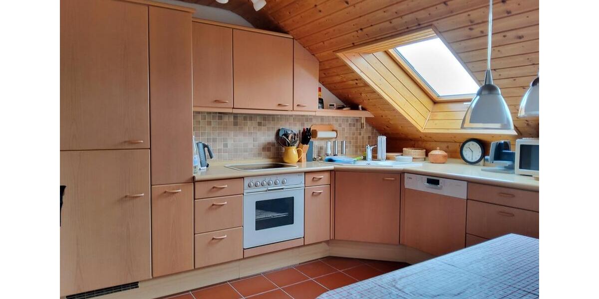 Dachgeschoßwohnung Bad Boll - 3 Zimmer, 76 m&sup2;, 299.000&euro; | Angebot:26972559