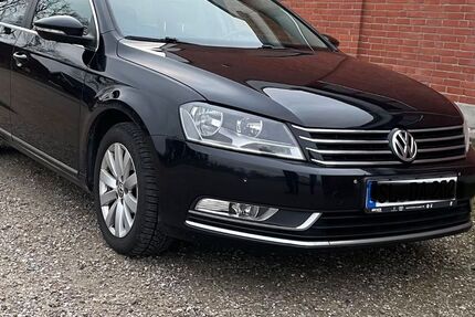 VW Passat Variant 299.000 km 8.300 &euro; Süderbrarup 24392