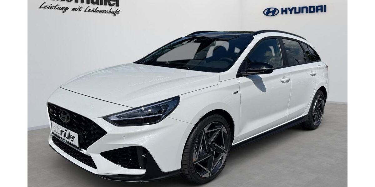 Hyundai i30 4.500 km 33.288 &euro; Saalfeld 07318