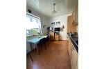 4,5 Zimmer-Wohnung mit Balkon und Garage in guter Lage