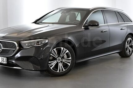 Mercedes-Benz E 450 19.900 km 62.830 € Chemnitz 09120